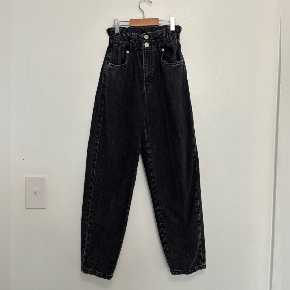 ⭐️3 for $30⭐️ Garage Black High Rise Mom Jeans